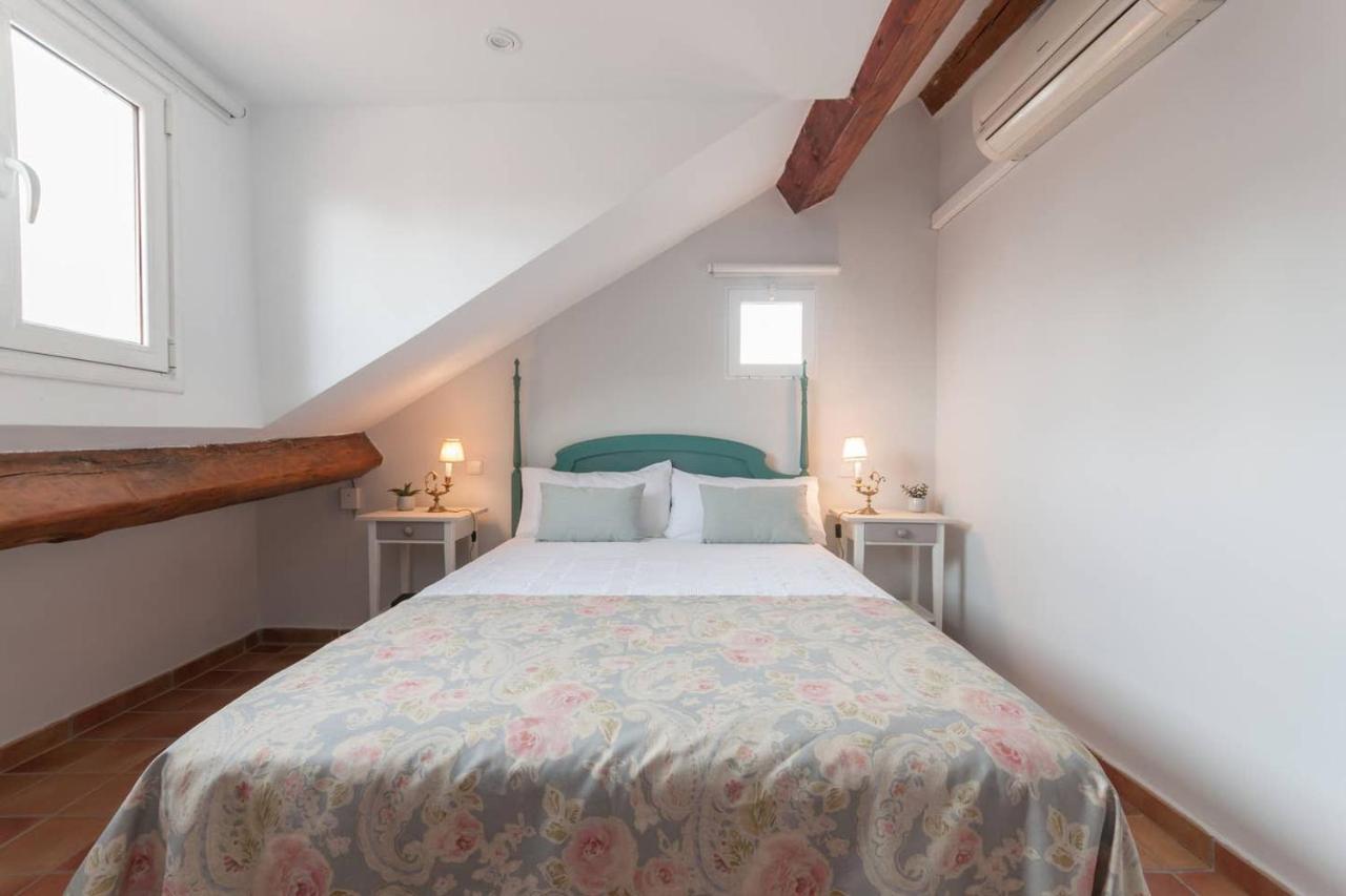 Cozy One-Bedroom Penthhouse La Latina Madryt Zewnętrze zdjęcie