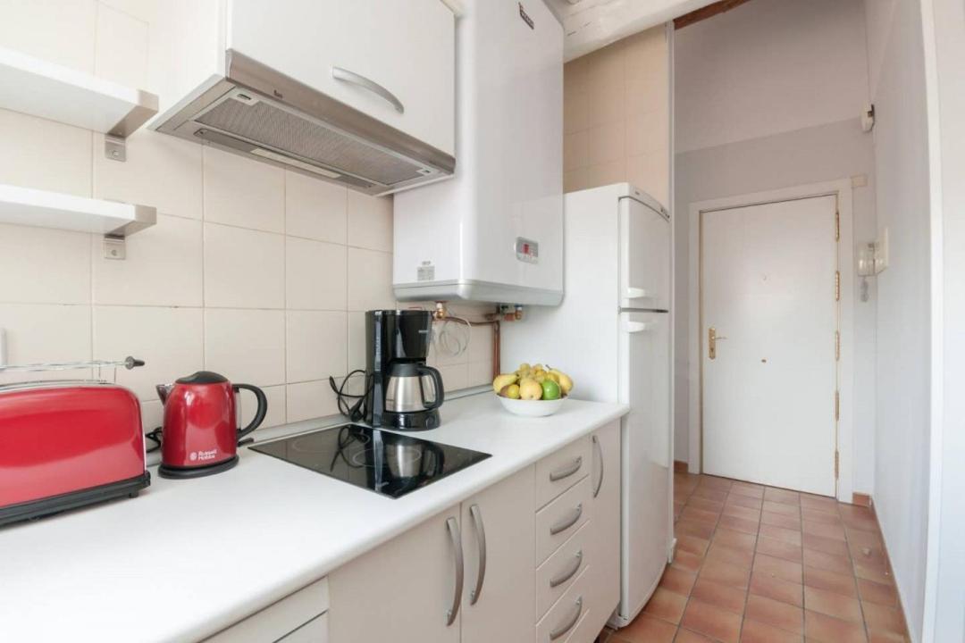 Cozy One-Bedroom Penthhouse La Latina Madryt Zewnętrze zdjęcie